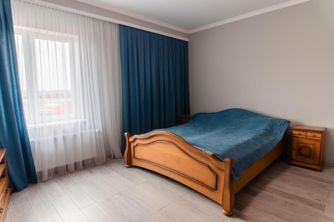 Af Trans Hotel Marshyntsi エクステリア 写真